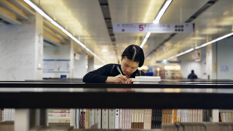 只有文憑，沒有能力？被「功利性學習」困住的中國年輕人