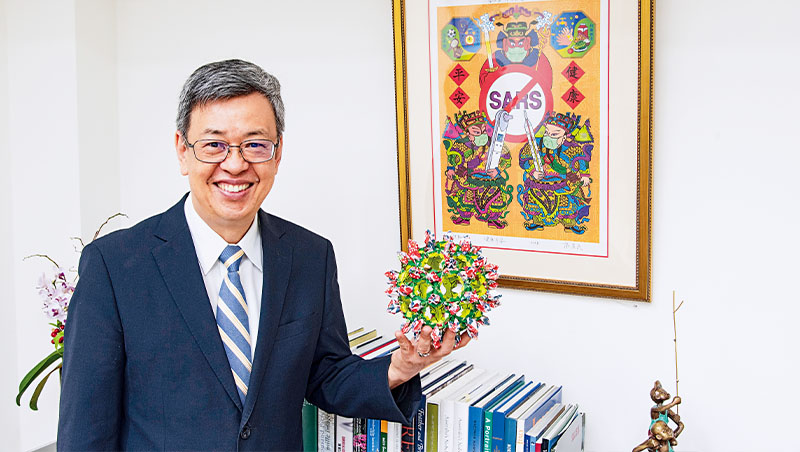 陳建仁：未來每天兩、三萬人確診　依然照常生活！