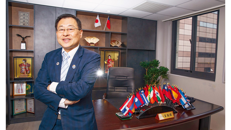 房價鬆動了？明年下修上看一成！房市達人教你2025買房對策