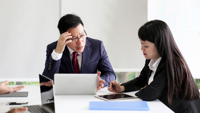 老闆說You must be off your dot是什麼意思？不是要你「改掉缺點」