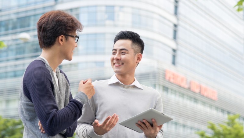 職場英文》客戶說：Nice talking to you，不是真的跟你聊得來
