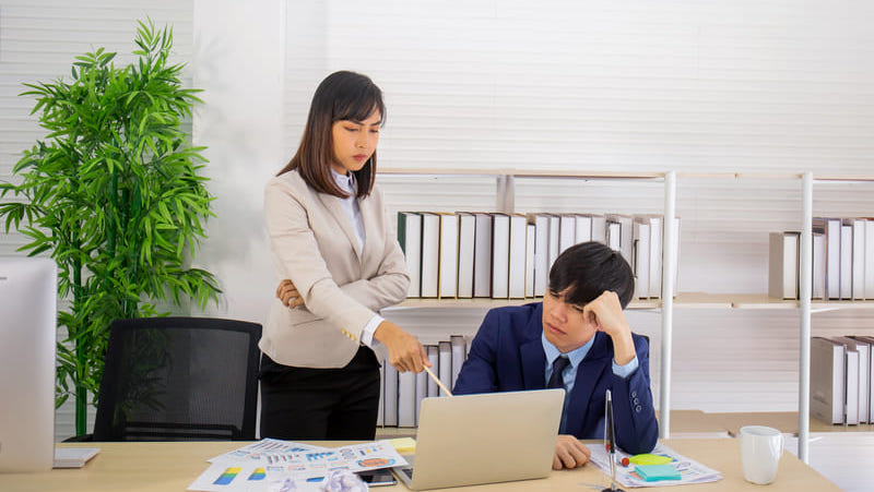 問同事工作進度，他回I can’t say別誤會！意思不是「不能說」