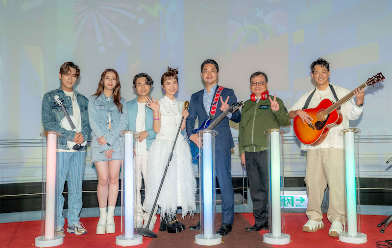 台北市跨年晚會》主舞台有告五人，還另規劃輕音樂、輕搖滾舞台