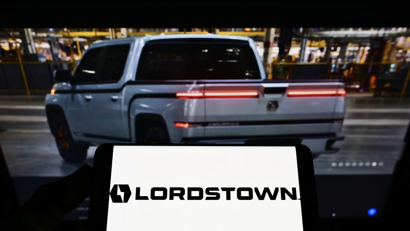 Lordstown破產、控鴻海詐欺...電動車新創一片慘跌，下個特斯拉難尋