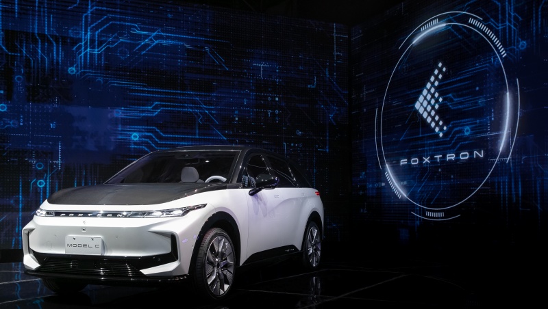 一樣做代工，電動車更能發揮影響力？鴻海「打群架」有3大優勢