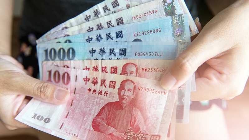勞動部補助來了！每人最高領1.3萬元，無薪假補助、就業獎勵新政一次看