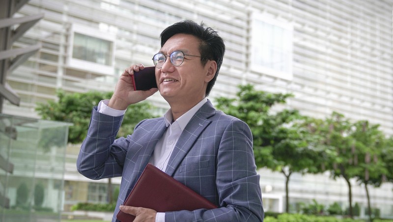CEO主動斟茶倒酒，意外助事業加分？丁菱娟看「真正聰明」大人物