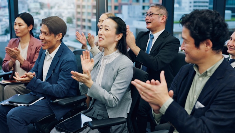 薪水多少自己決定！跨國營運長怎用3招，讓公司全員都變「賺錢機器」？