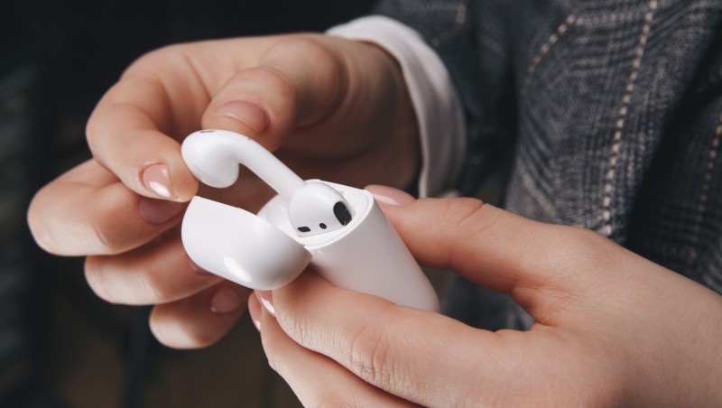 耗電快、電池異常⋯AirPods續航力真的很差？送修前，先做4項檢查