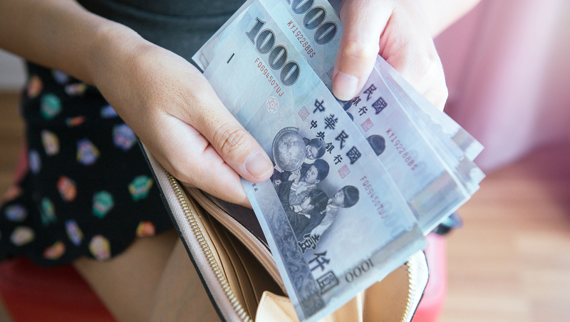 7月新制懶人包：2023租金補貼、通勤月票上路！還有哪些新法規攸關荷包？