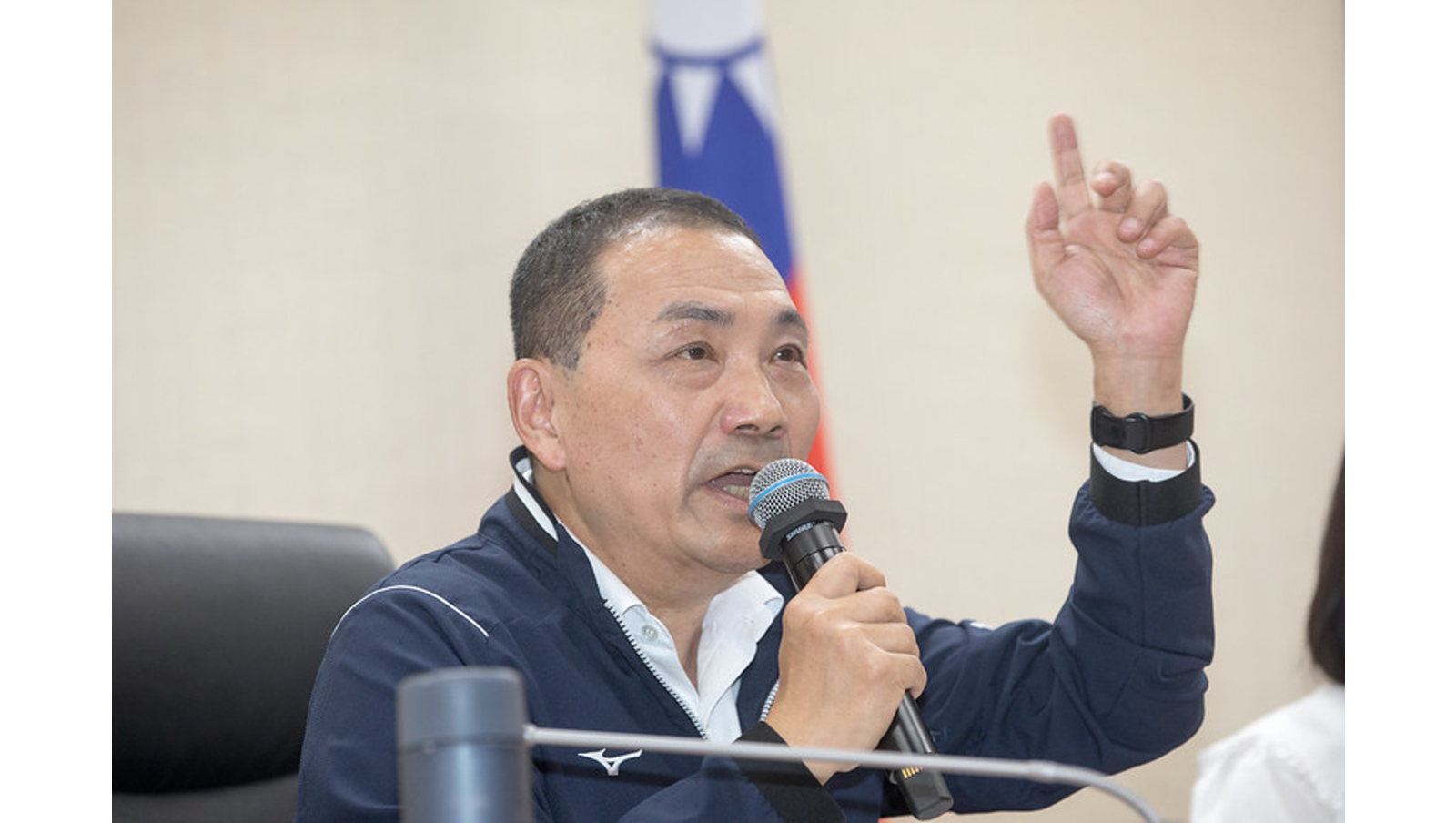 2024總統大選》國民黨候選人侯友宜支持九二共識嗎？北京對他不熟悉？經歷、政見一次看