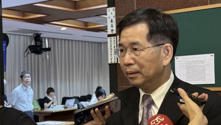 世新中文、真理台文接連爆停招 潘文忠喊話：考慮跨領域、未必要裁系