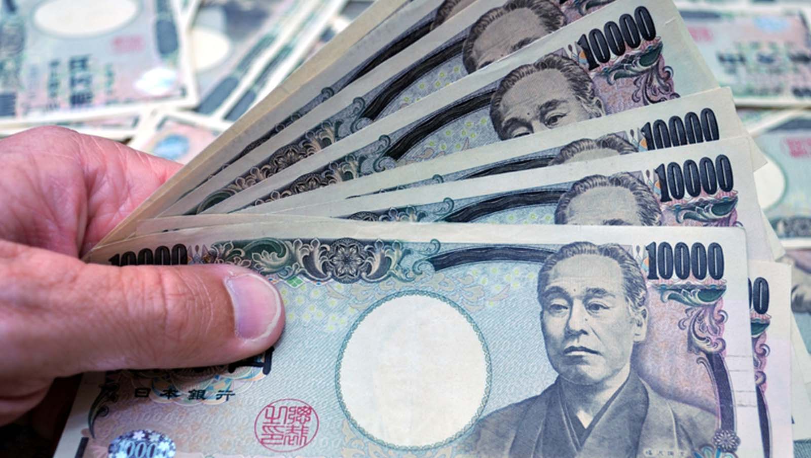 日圓跌出3個月最甜價！可以買了嗎？怎麼換最賺？專家：把握一個原則 