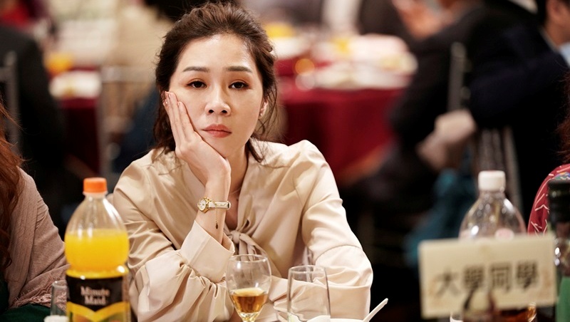 中年失業、失戀，最可怕的是社會眼光？俗女養成記：難倒你的其實是自己