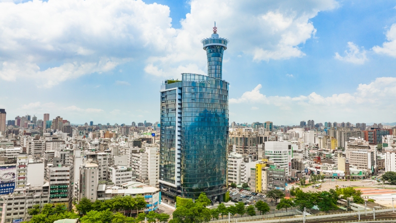 李方艾美酒店 攜手萬豪集團打造中部國際級酒店 高空美景與時尚摩登風格 台中耀眼住宿新指標