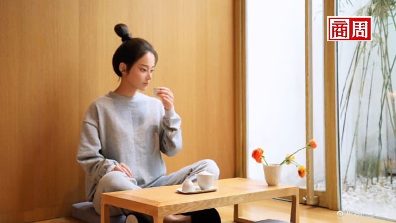 「她」是中國廣告新寵！比最美麗的女人還完美，連特斯拉都簽約