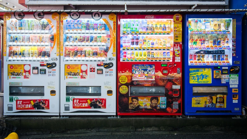 日本「自動販賣機海」成絕景？原因和日圓新鈔有關
