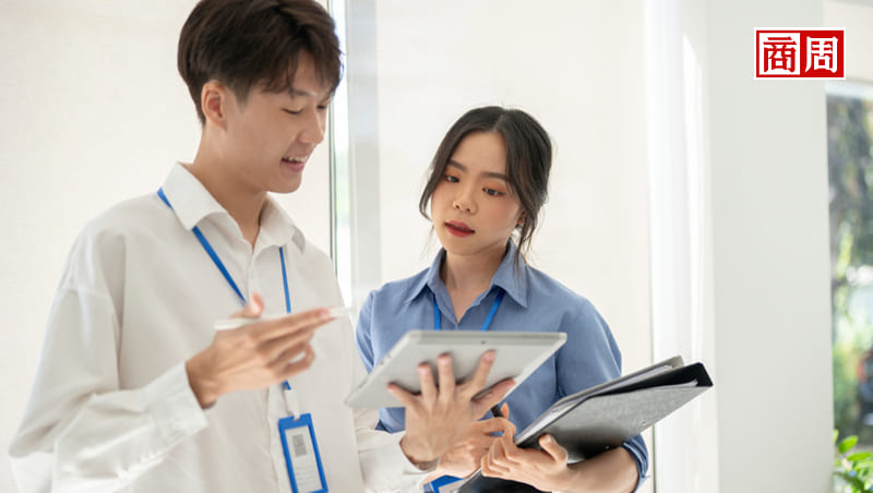 哈佛大學研究：說話多加2個字，讓人答應的機率多50%
