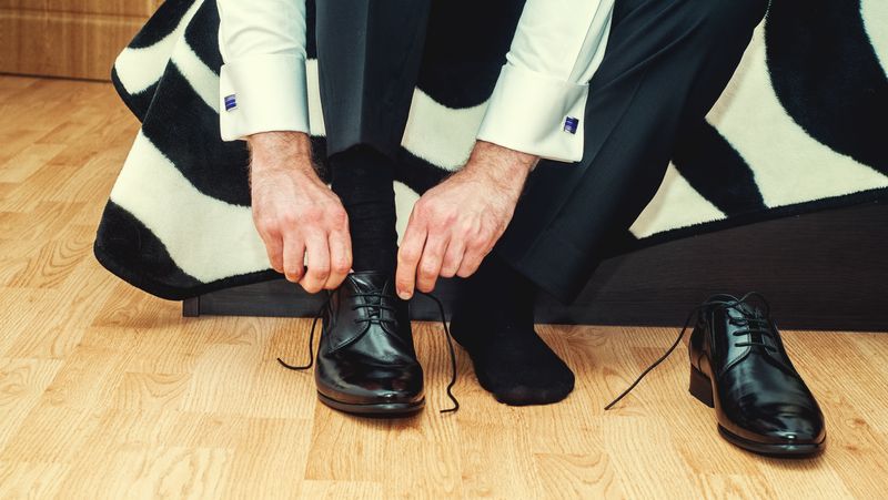 老闆說the shoe is on the other foot不是說你鞋子穿錯邊，而是⋯