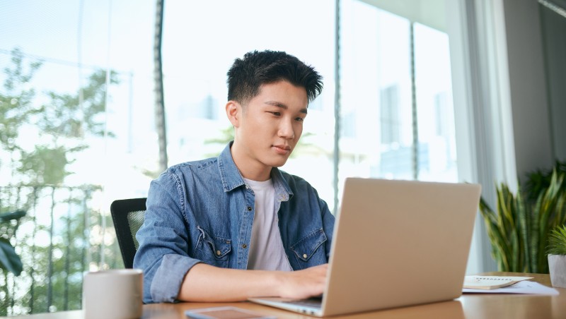 學歷普普、公司不大⋯要拿到「百萬年薪」，有4個方式
